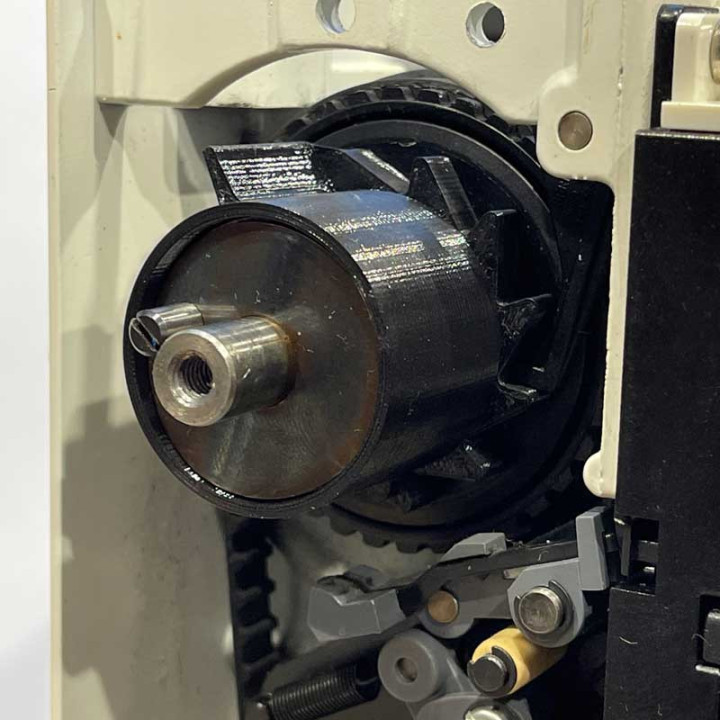 Clutch Sleeve for BERNINA 910 - 931