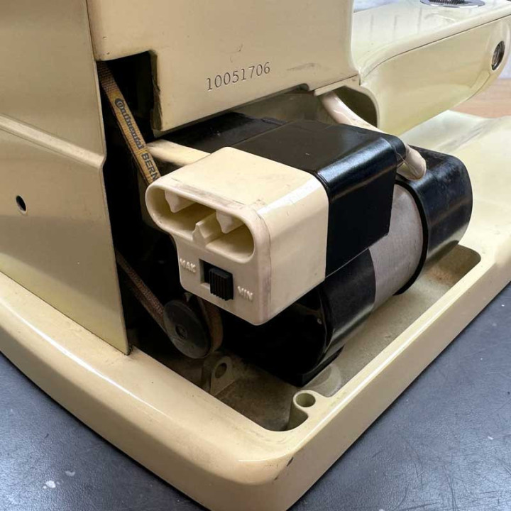 Motor capacitor for BERNINA 600, 700 & 730 Type 2